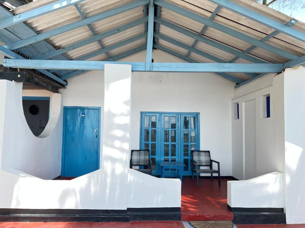 Tsunami Beach Hotel Arugam Bay Eksteriør billede